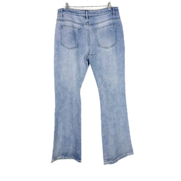 NWT Tiger Mist Tammie Jeans Flare Leg Hi-Rise Light Wash Size XL NEW - Picture 7 of 10